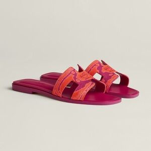 SOLD: Hermes Oran Sandal